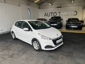 PEUGEOT 208 2017  at Auto trend Dewsbury